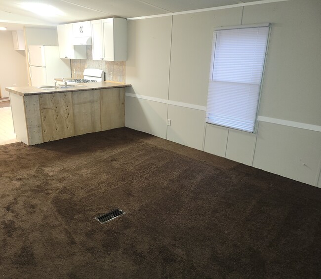 Sala de estar - 1191 Evergreen Ln