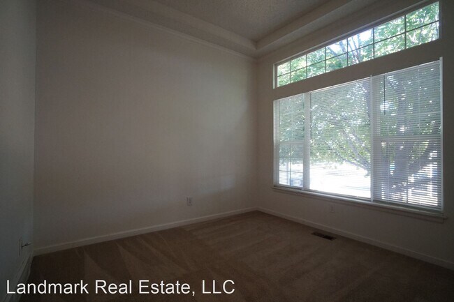 Foto del edificio - 3 br, 3 bath House - 6118 Oakwood Boulevard
