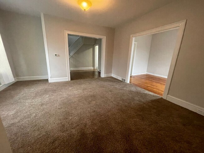 Foto del edificio - 3 Bedroom Single-Family House in Cortland