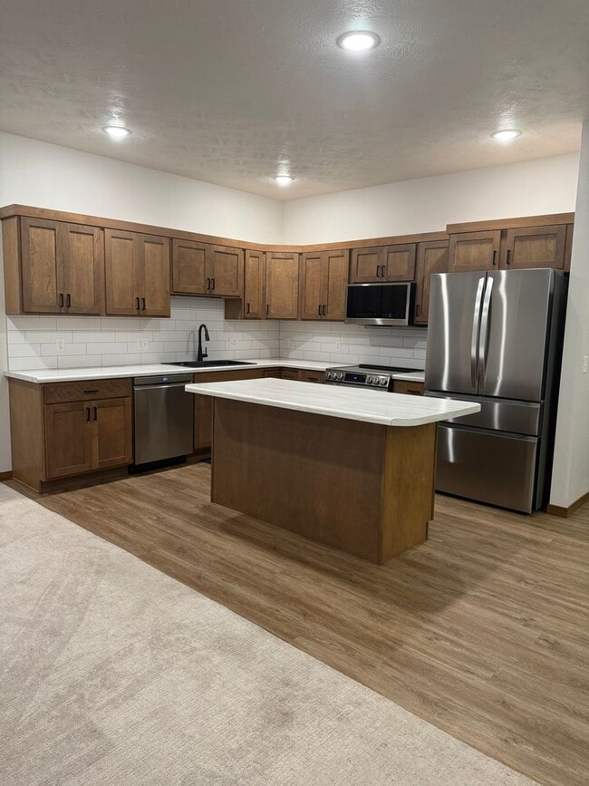 Building Photo - 8154 E Tencate Pl