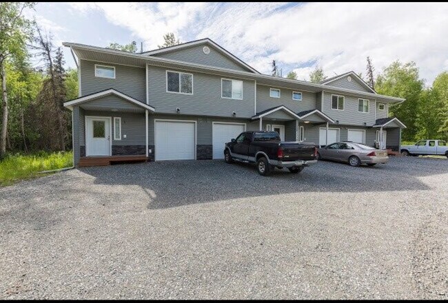 Building Photo - 2330 S Candywine Rd