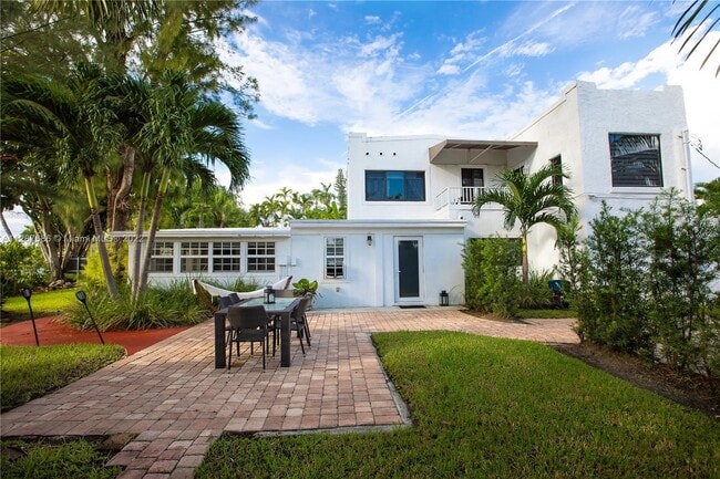 Building Photo - 12534  Griffing Blvd   North Miami Fl 33161