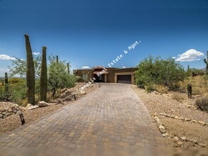 Building Photo - 4041 Larkspur Rd