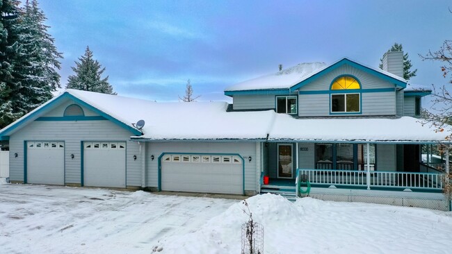 Foto del edificio - Two Story home with Finished basement- Hayden