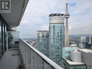 Building Photo - 100 Harbour St