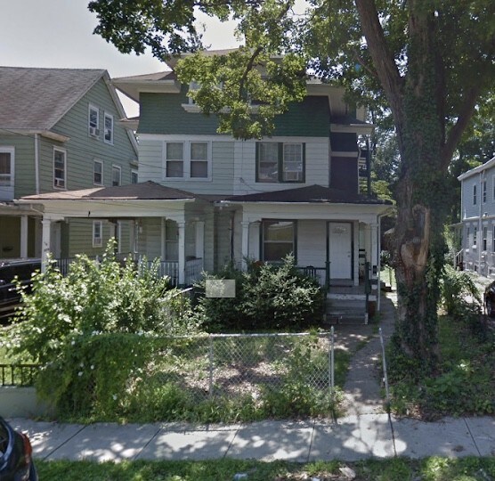 Primary Photo - 931 Carteret Ave