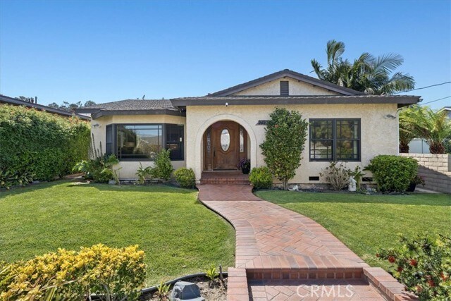 Foto principal - 24259 Neece Ave