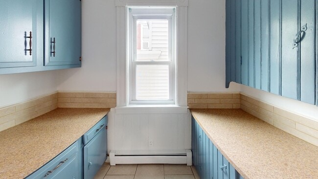 Building Photo - 26 A St