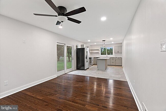 Foto del edificio - 409 Maiden Ln