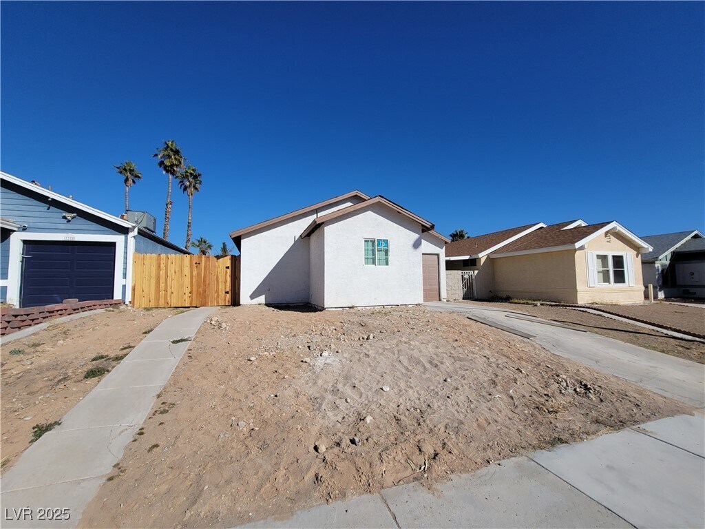 Primary Photo - 7324 Empress Dr
