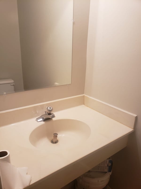Foto del edificio - 7407 Morrison Dr