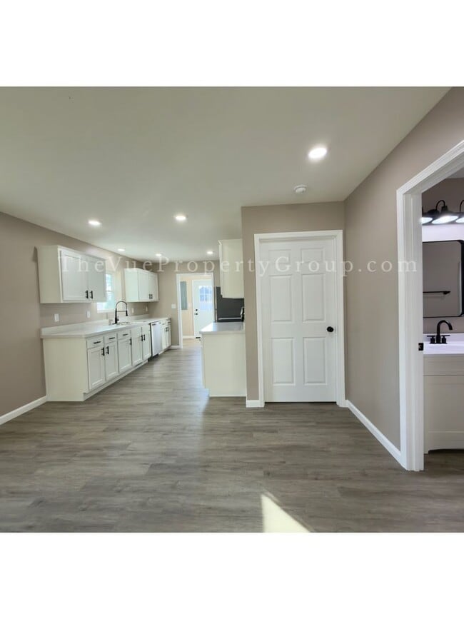 Foto del edificio - BRAND NEW 3-Bed, 2-Bath Home!