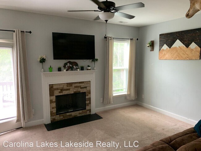 Building Photo - 3 br, 2.5 bath House - 514 Sea Mist Drive