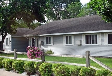Primary Photo - 204 Sunset Ln
