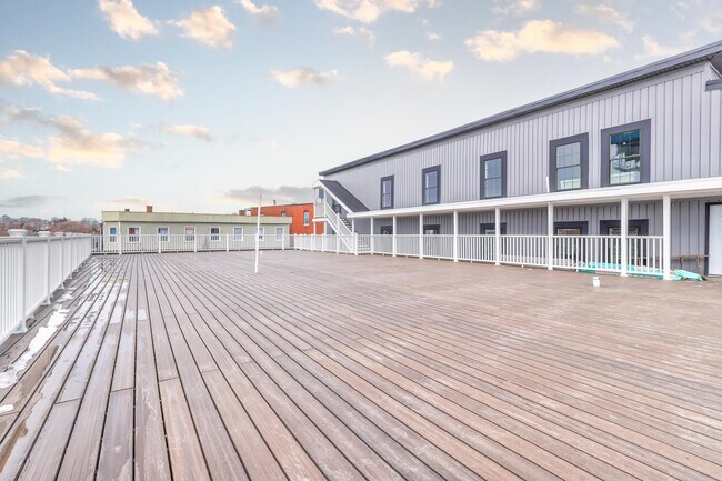 Foto del edificio - 10 Millbury St