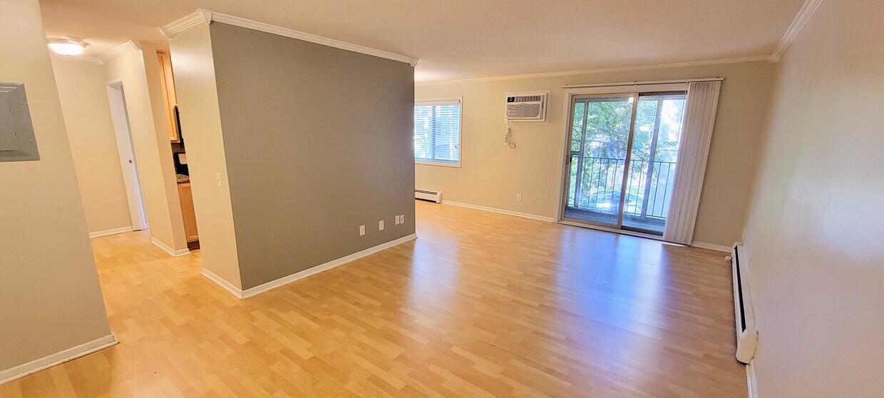 Foto principal - 3540 Hennepin Ave
