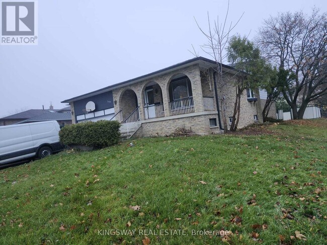 Photo du bâtiment - 2401 Amblecote Ln
