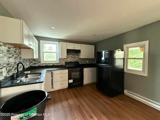 Foto del edificio - 713 Cherry St