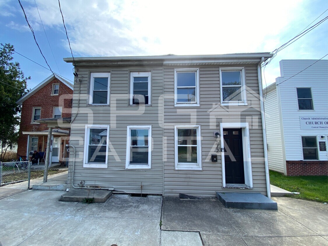 Primary Photo - 572 S Main St