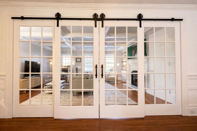 Foto del edificio - 1-94 Burns St