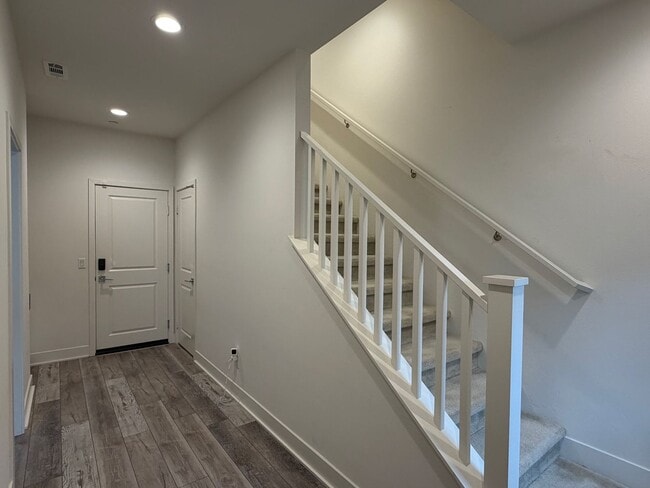 Photo - Smart, Modern 4-Bedroom Townhome Near Disneyland & Major Freeways