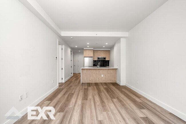 Foto del edificio - 160 Clarkson Ave