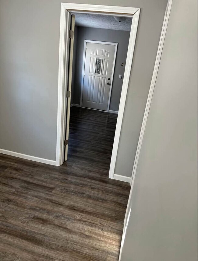 Foto del edificio - 706 Saratoga Ave