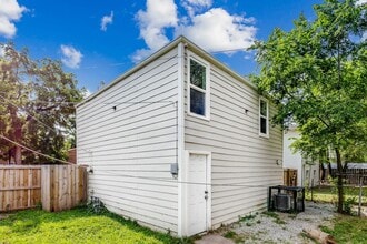 Building Photo - 2344 S Ida St