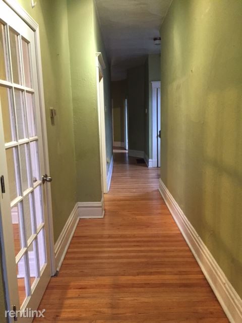 Foto del edificio - 4534 Gibson Ave