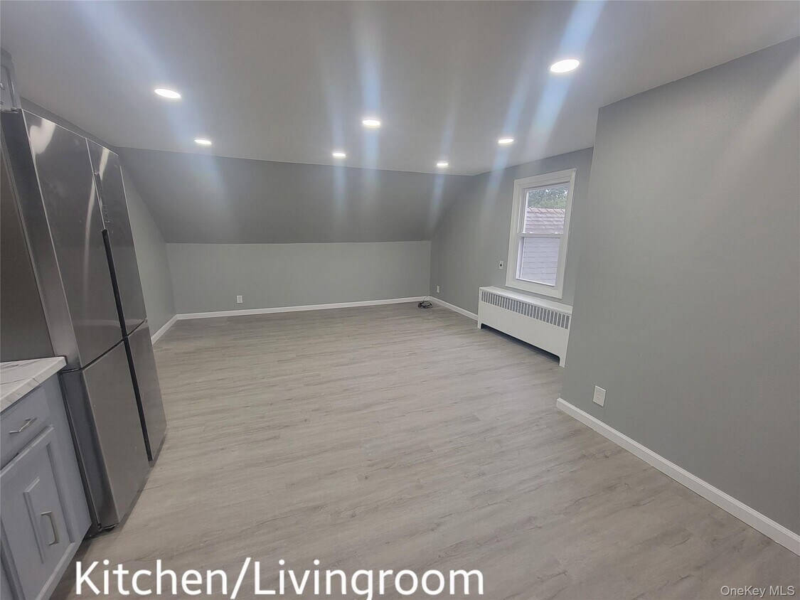 Foto principal - 73 Longshore St