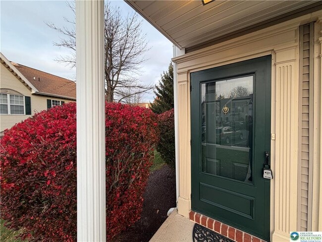 Building Photo - 1941 Willings Ln