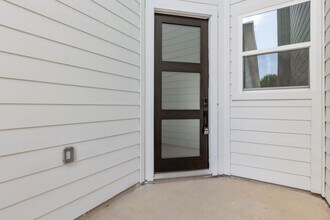 Building Photo - 256 Capetown Way