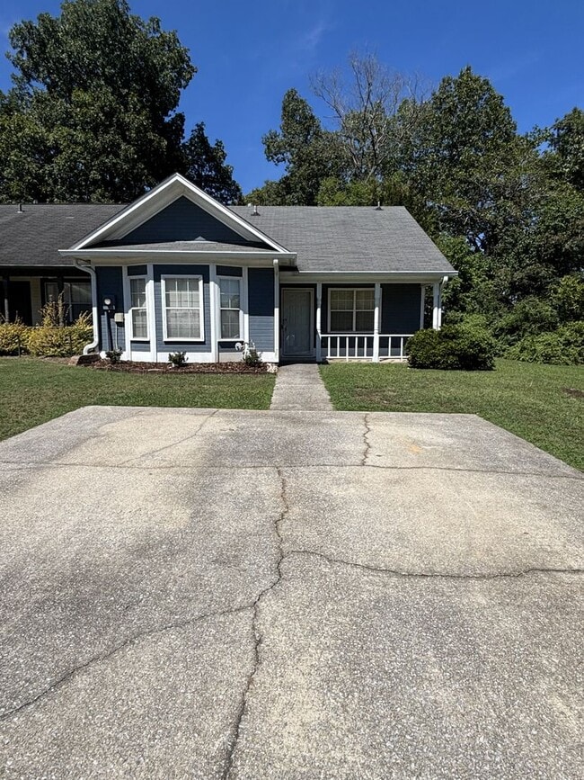 Building Photo - 3501 Wildewood Dr