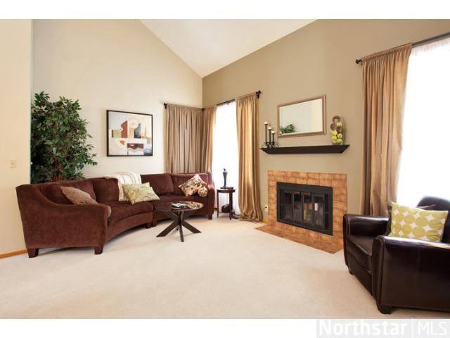 Open Living Area With Fireplace - 3031 Lake Shore Dr