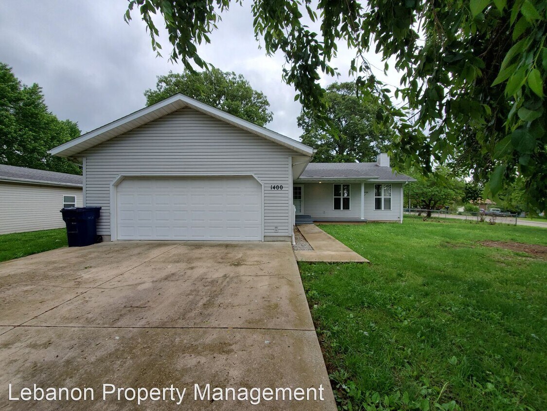 Primary Photo - 3 br, 2 bath House - 1400 Cedar