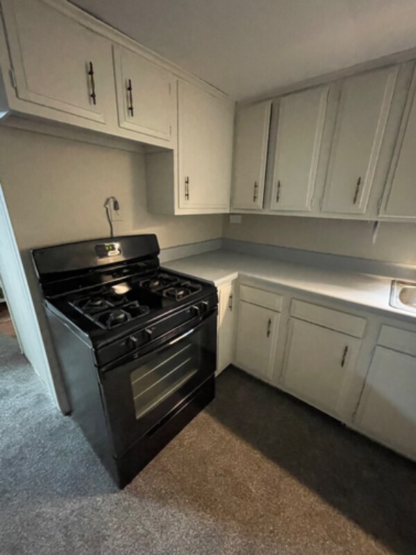 Foto del edificio - 1247 Leishman Ave