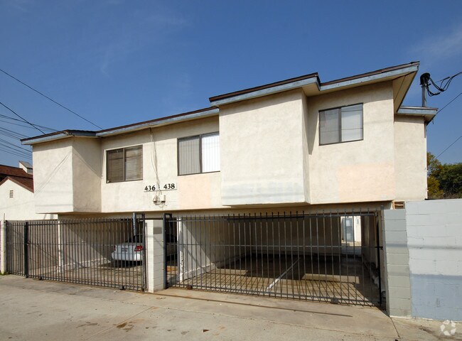 Foto del edificio - 436 W Windsor Rd