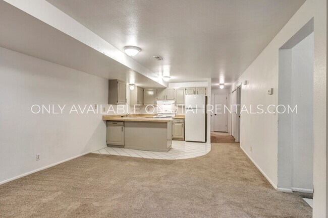 Foto del edificio - 1760 Willowbrook Dr