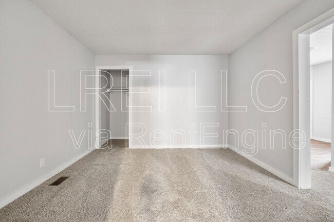 Foto del edificio - 3411 Rudd Ave