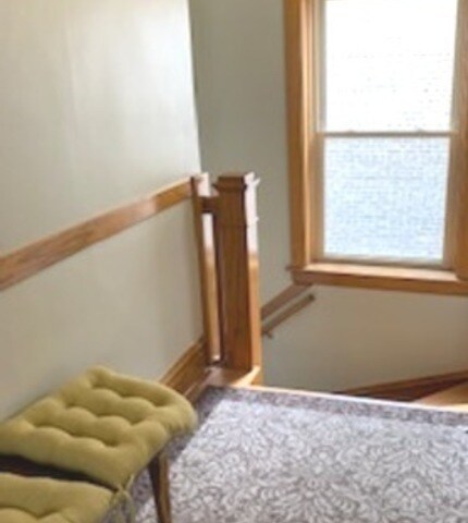 Building Photo - 4441 N Kilbourn Ave