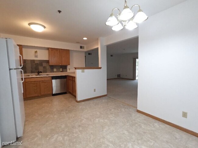 Foto del edificio - 1826 Deerhaven Ln NE