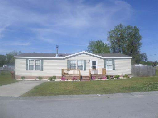 Primary Photo - 100 Magnolia Gardens Dr