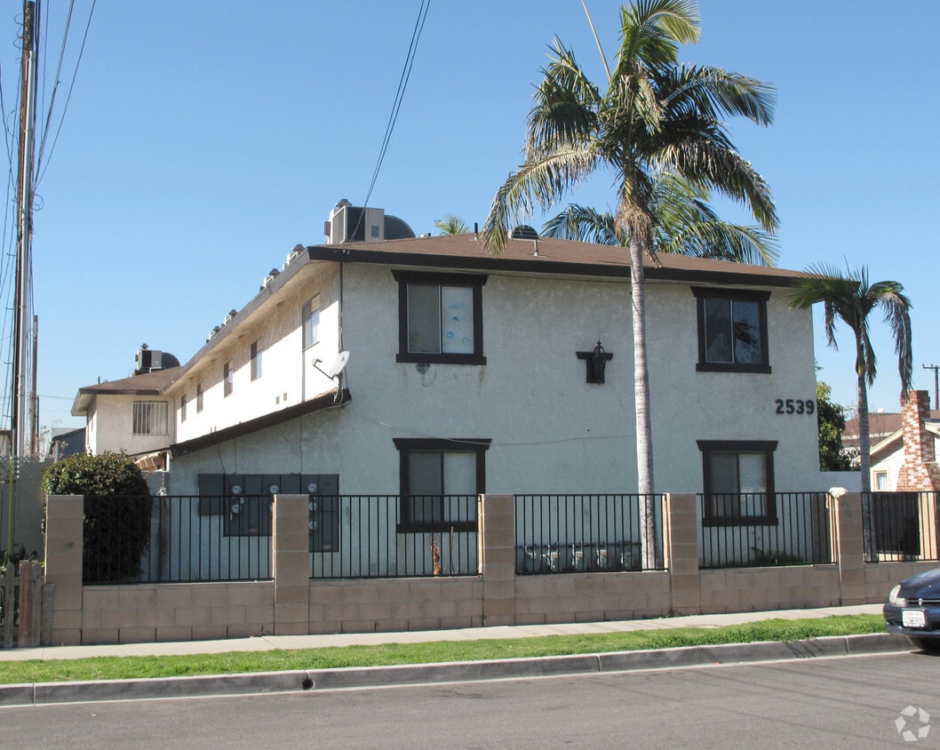 2539 Adelia Ave, South El Monte, CA 91733 Apartments in South El