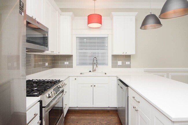 Foto del edificio - 3442 N Hoyne Ave