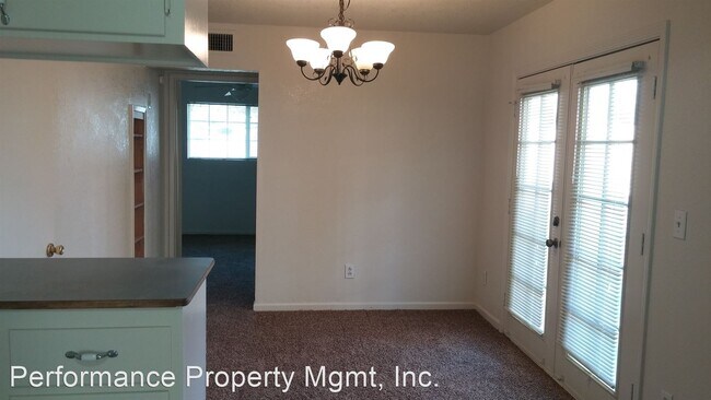 Foto del edificio - 3 br, 2 bath House - 1555 5th Street