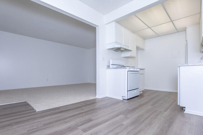 Foto del edificio - Belinda Apartment Homes
