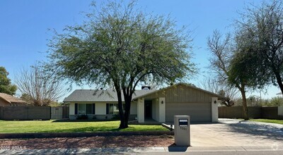 Building Photo - 5301 E Emile Zola Ave