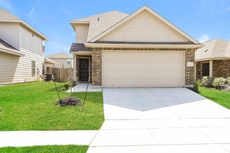 Building Photo - 9410 Dogwood Hill