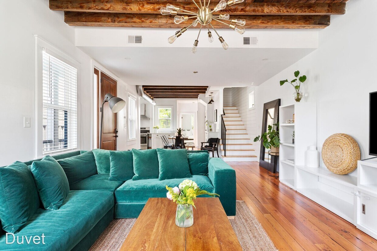 Foto principal - 4 br, 3 bath House - 188 Line St.