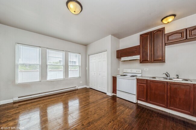 Foto del edificio - 1506 E 67th St